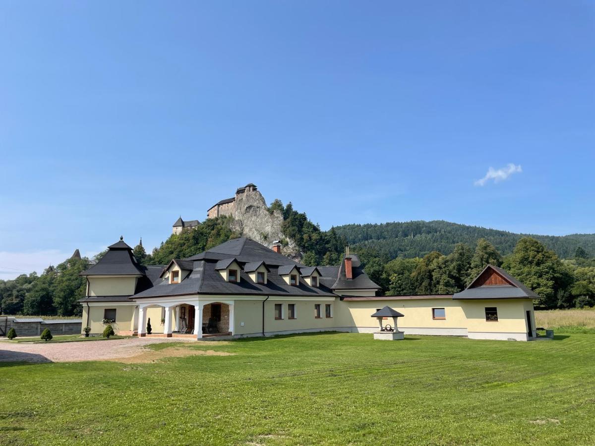 Penzion U Dvoch Levov ออราฟสกี ป็อดซาม็อก ภายนอก รูปภาพ